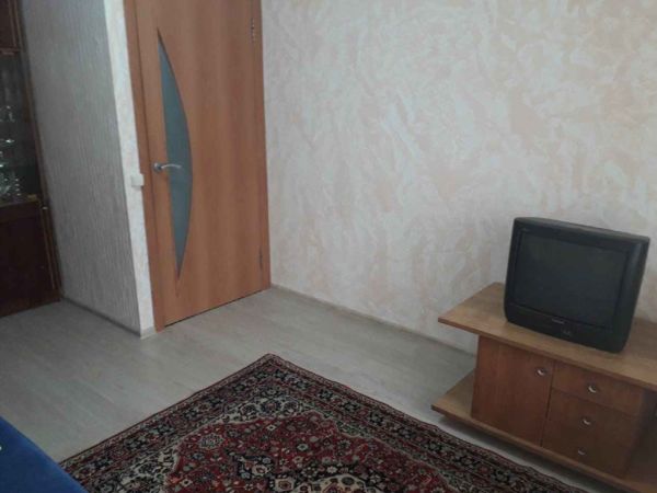 улица Июльских Дней, 3к1